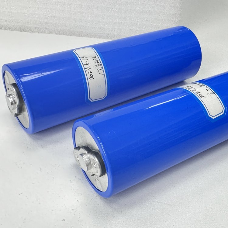 QSO Brand New Cylindrical Natrium-Ionen-Batterie Akku 3V 18Ah Catl Na Sodium Ion Battery Cell for 12V 48V Solar Energy System - image 5